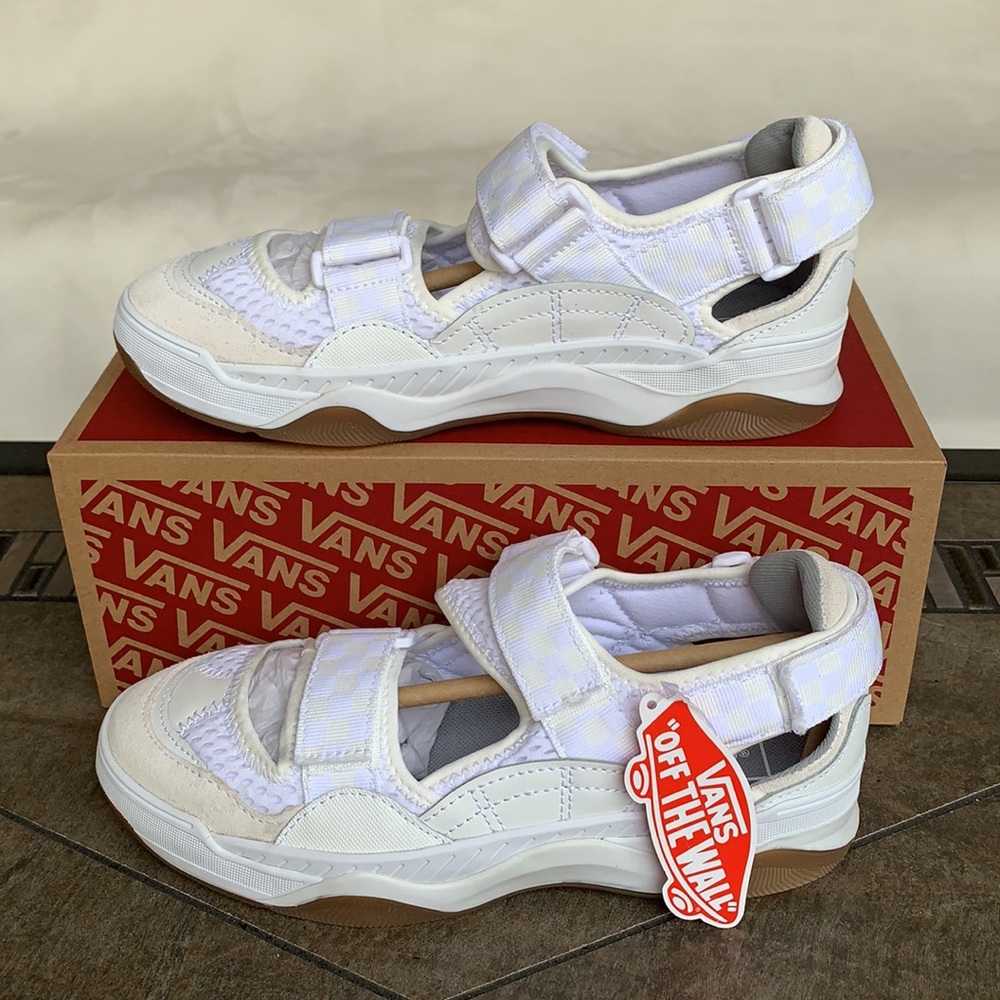 VANS VARIX TRI-LOCK CHECKER True White WMNS - Picture 3 of 13